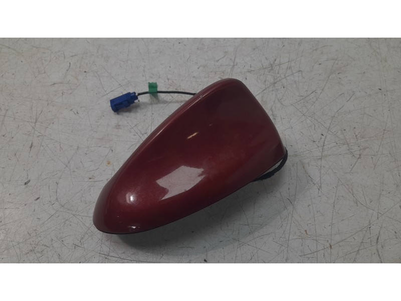 Recambio de antena para alfa romeo stelvio (630) quadrifoglio 4wd referencia OEM IAM 156171499  