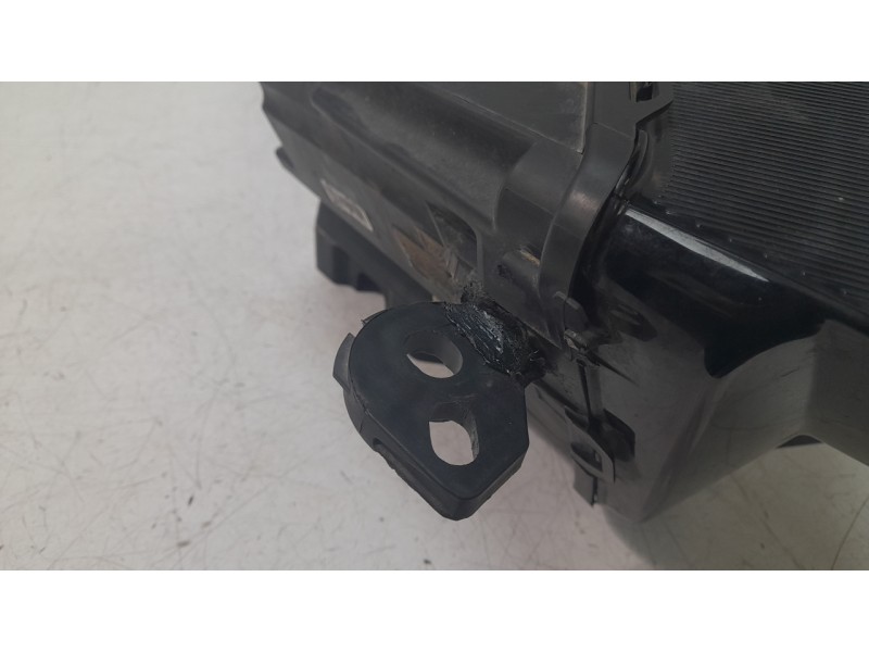 Recambio de faro izquierdo para opel grandland / grandland x (a18, p1uo) 1.2 (75) referencia OEM IAM YP00162880  