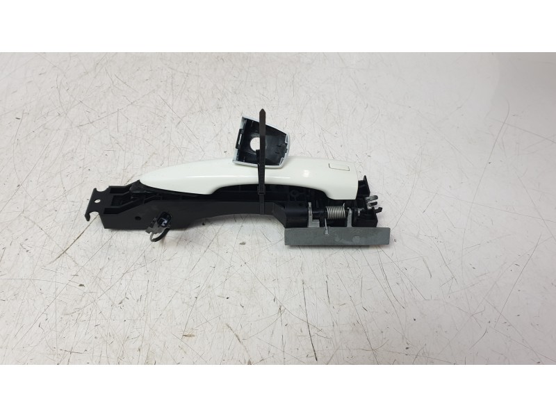 Recambio de maneta exterior delantera izquierda para nissan qashqai iii (j12) 1.3 dig-t referencia OEM IAM 806406UA2A  