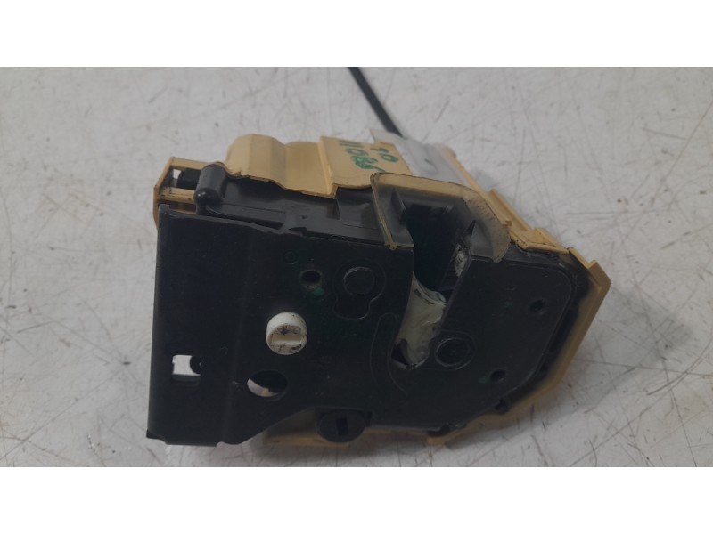 Recambio de cerradura puerta trasera derecha para alfa romeo stelvio (630) quadrifoglio 4wd referencia OEM IAM 50536547  DLF4101