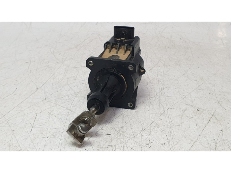 Recambio de valvula solenoide para mini clubman (f54) cooper referencia OEM IAM A2C85805302 K6T50874 