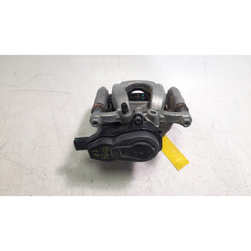 Recambio de travesaño inferior para mg mg hs (as23) 1.5 t (sas23) referencia OEM IAM 14559GA0007  