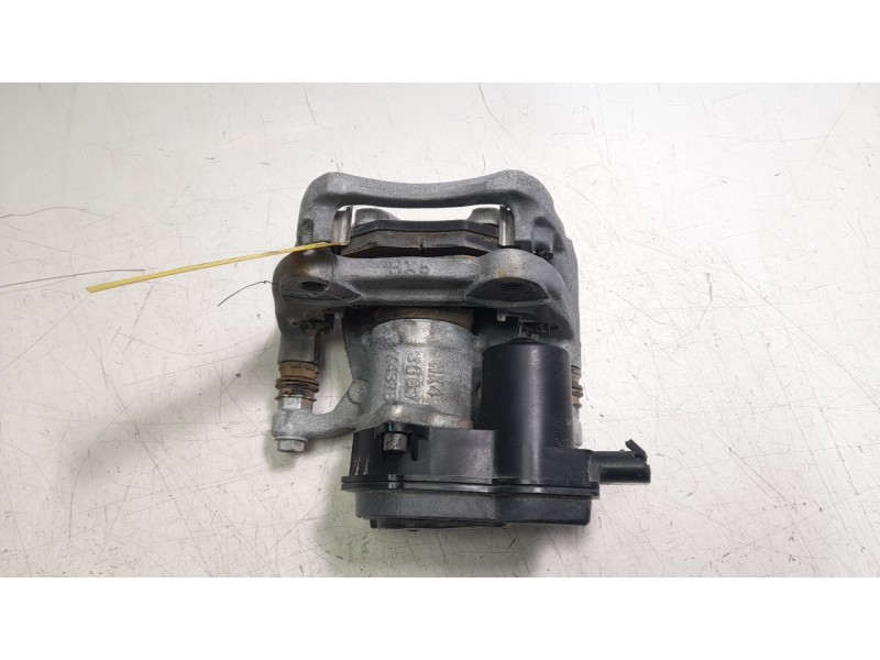 Recambio de travesaño inferior para mg mg hs (as23) 1.5 t (sas23) referencia OEM IAM 14559GA0007  