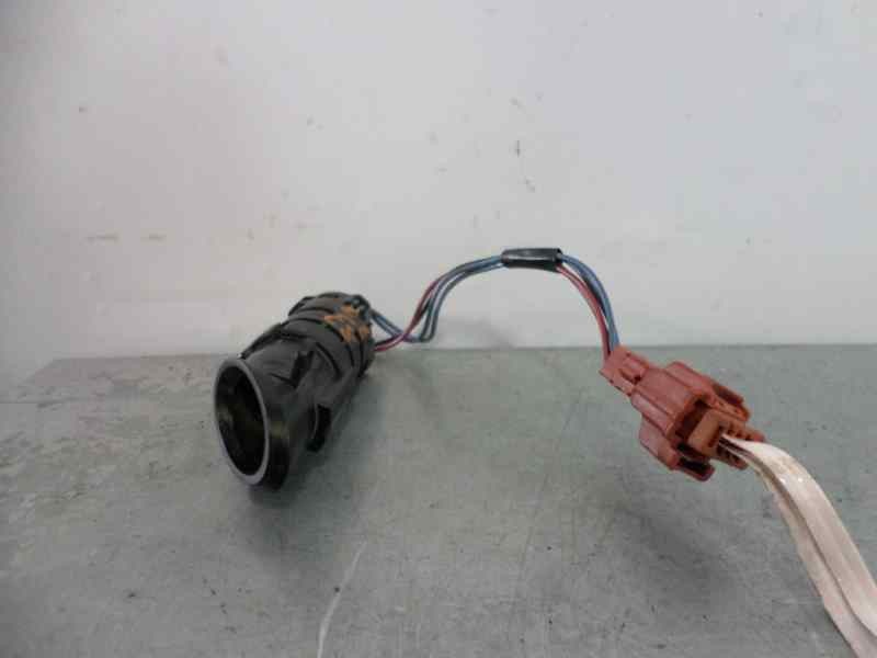 Recambio de sensor para renault megane ii berlina 5p luxe privilege referencia OEM IAM 8200205642  