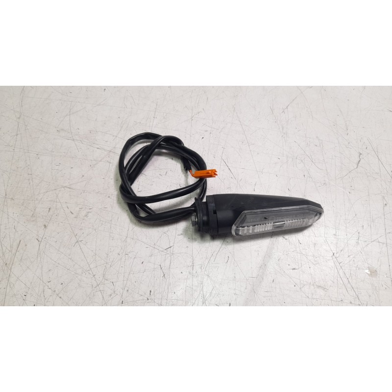 Recambio de piloto trasero izquierdo para honda cb (501cc - ) cb 650 r (rh08, rh02) referencia OEM IAM 33650MGCJD1  