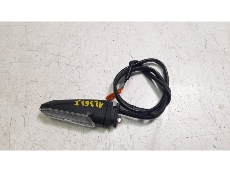 Recambio de piloto trasero izquierdo para honda cb (501cc - ) cb 650 r (rh08, rh02) referencia OEM IAM 33650MGCJD1  