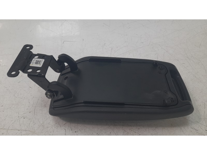 Recambio de apoyabrazos central para hyundai i20 iii (bc3, bi3) 1.0 t-gdi referencia OEM IAM 84660T7600NNB  