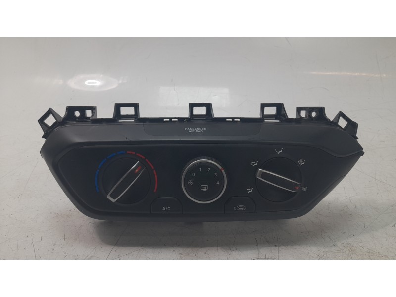 Recambio de mando climatizador para hyundai i20 iii (bc3, bi3) 1.0 t-gdi referencia OEM IAM 97250Q0010TT6  