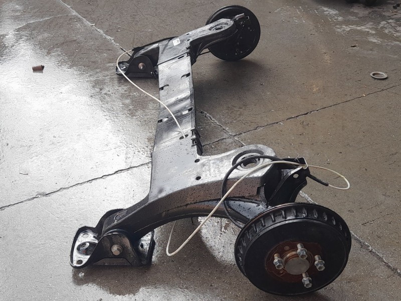 Recambio de puente trasero para volkswagen polo vi (aw1, bz1, ae1) 1.0 tsi referencia OEM IAM 2Q0501053CH  