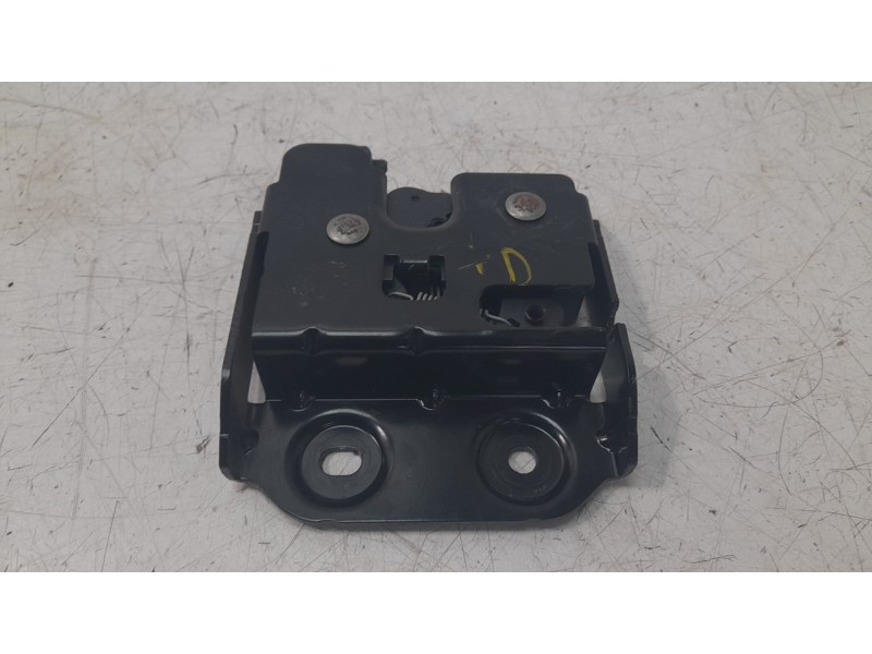 Recambio de cerradura puerta trasera derecha para alfa romeo stelvio (630) quadrifoglio 4wd referencia OEM IAM 505564030  