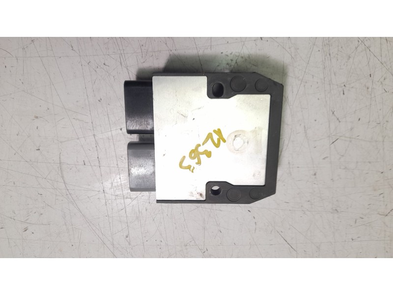 Recambio de regulador de corriente para honda cb (501cc - ) cb 650 r (rh08, rh02) referencia OEM IAM FH027AA 31600MKND51 