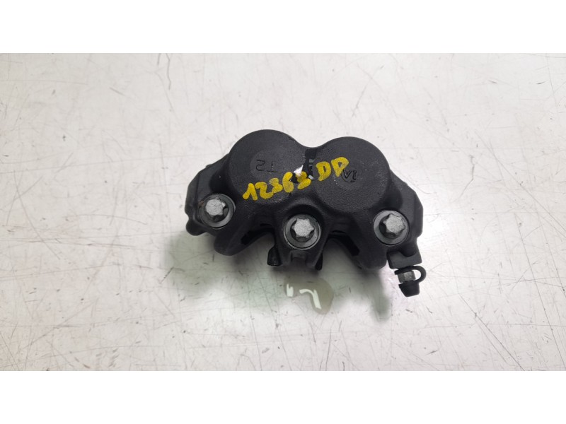Recambio de pinza de freno delantera derecha para honda cb (501cc - ) cb 650 r (rh08, rh02) referencia OEM IAM 45250MJPG52  