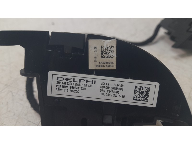 Recambio de mando volante para peugeot 308 ii (lb_, lp_, lw_, lh_, l3_) 1.6 gti (l35gnh) referencia OEM IAM 98084115XU  