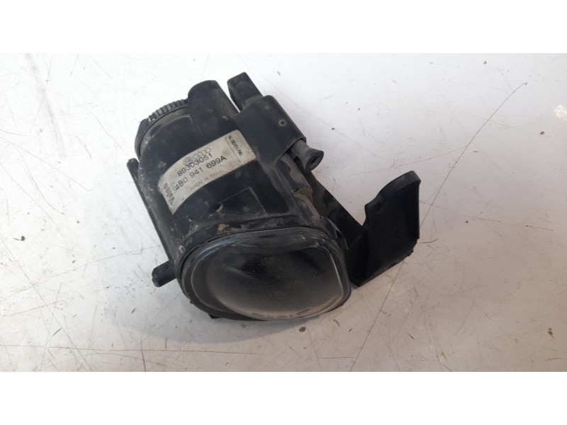 Recambio de faro antiniebla izquierdo para bmw 4 gran coupe (f36) 420 d referencia OEM IAM 89303051 4B0941699A 