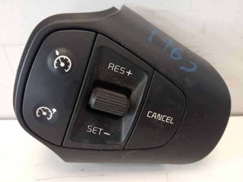 Recambio de mando volante para kia carens ( ) drive referencia OEM IAM 96700A4200  
