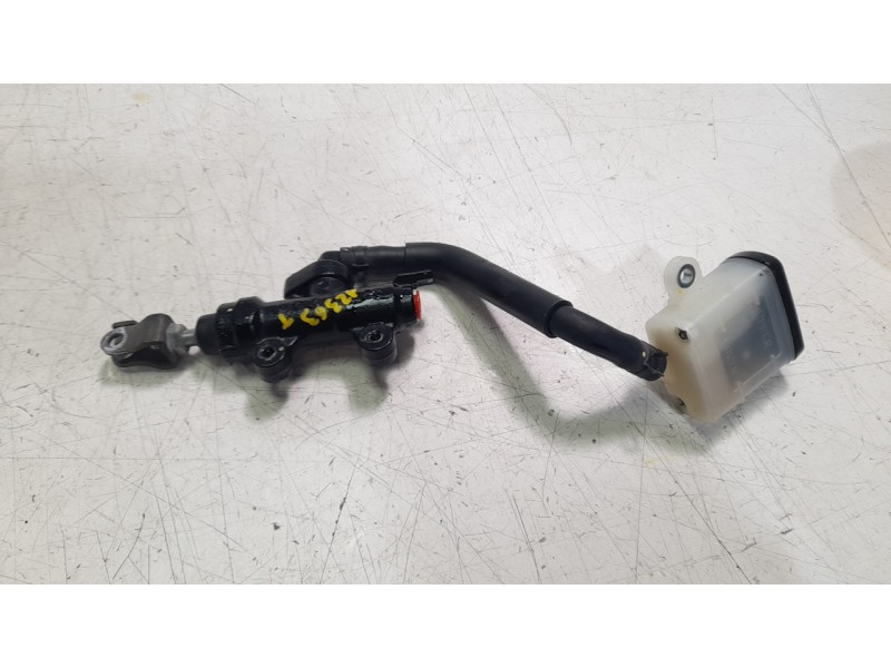 Recambio de bomba freno para honda cb (501cc - ) cb 650 r (rh08, rh02) referencia OEM IAM 43510MKND51  