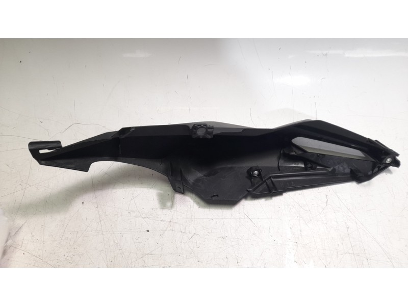 Recambio de subchasis trasero para honda cb (501cc - ) cb 650 r (rh08, rh02) referencia OEM IAM 77231MKYD500  