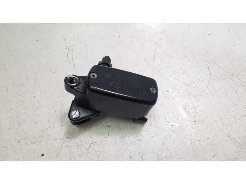 Recambio de bomba freno delantera para honda cb (501cc - ) cb 650 r (rh08, rh02) referencia OEM IAM 45510MGH641  
