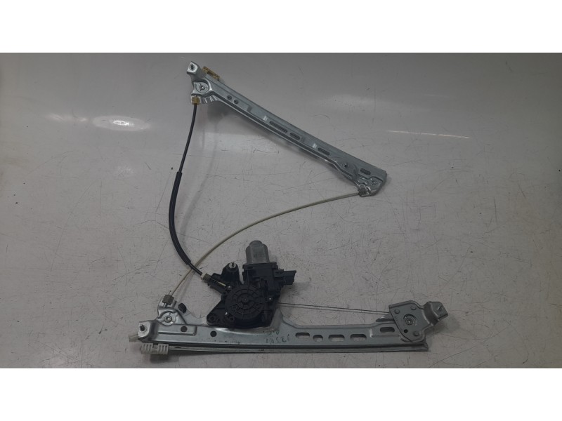 Recambio de elevalunas delantero derecho para renault talisman (lp_) 1.7 blue dci 120 (lpa7) referencia OEM IAM 807201773R  