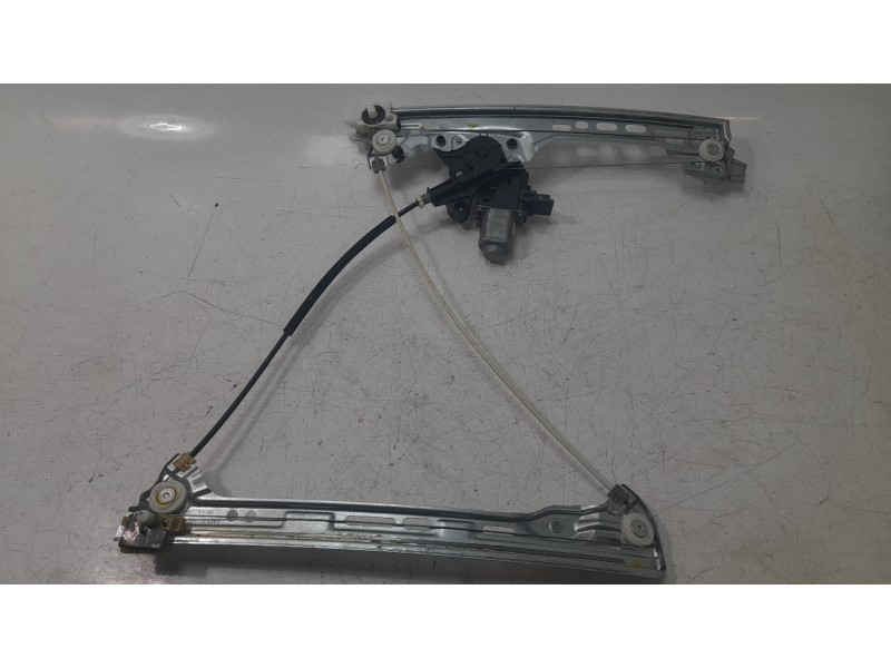 Recambio de elevalunas delantero derecho para renault talisman (lp_) 1.7 blue dci 120 (lpa7) referencia OEM IAM 807201773R  