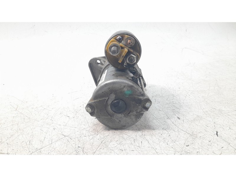 Recambio de motor arranque para renault captur limited referencia OEM IAM 233008223R ARF990251 S71127