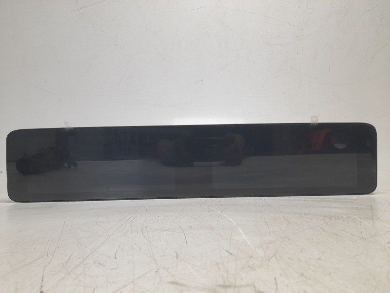 Recambio de pantalla multifuncion para mercedes-benz b-klasse (bm 247) b 200 d referencia OEM IAM A2479008211 A2479017703 A24790