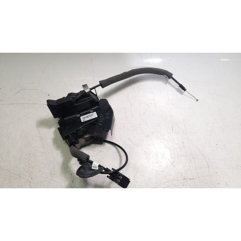 Recambio de cerradura puerta delantera derecha para renault talisman (lp_) 1.7 blue dci 120 (lpa7) referencia OEM IAM 805028839R