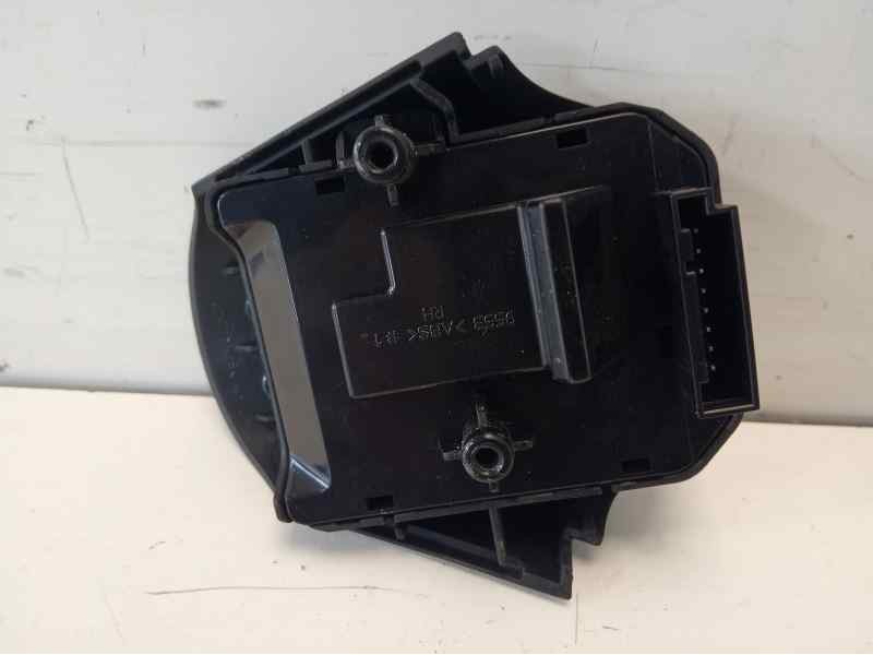 Recambio de mando volante para kia carens ( ) drive referencia OEM IAM 96700A4200  