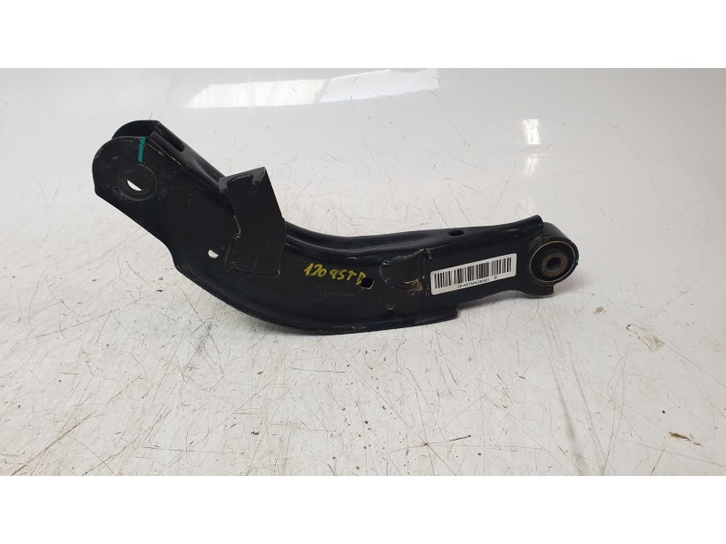 Recambio de brazo suspension inferior trasero derecho para mg mg hs (as23) 1.5 t (sas23) referencia OEM IAM 281967  