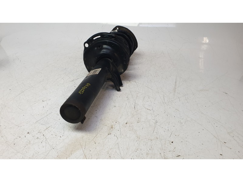 Recambio de amortiguador delantero derecho para seat leon (5f1) 1.5 tsi referencia OEM IAM 5Q0413023HR  