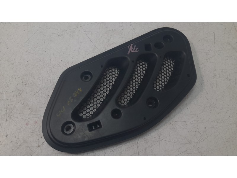 Recambio de moldura para alfa romeo stelvio (630) quadrifoglio 4wd referencia OEM IAM 156135259  