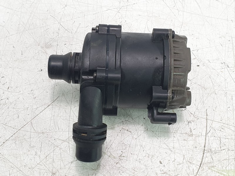 Recambio de bomba agua para mini mini (f56) cooper se / electric referencia OEM IAM 8638237 0392024063 