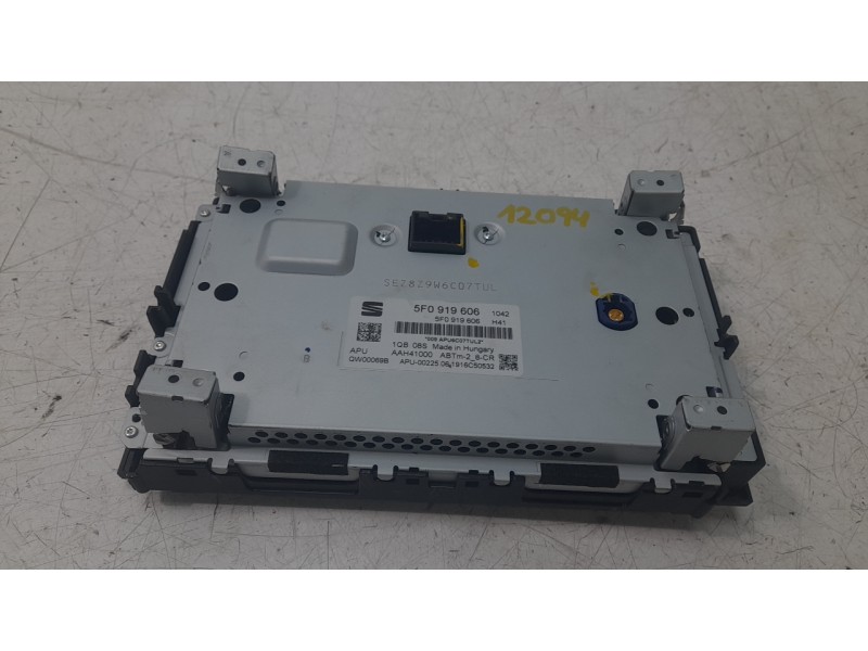 Recambio de pantalla multifuncion para seat leon st (5f8) 1.5 tgi referencia OEM IAM 5F0919606  