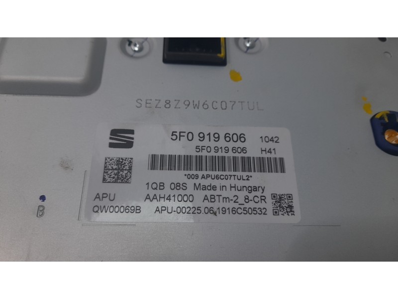 Recambio de pantalla multifuncion para seat leon st (5f8) 1.5 tgi referencia OEM IAM 5F0919606  