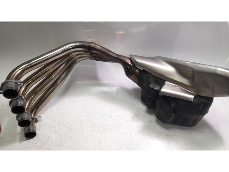 Recambio de tubo escape completo para honda cb 650r cb 650r referencia OEM IAM 18300MKYDL0  