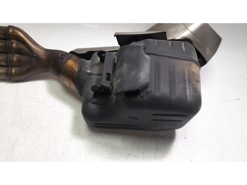 Recambio de tubo escape completo para honda cb 650r cb 650r referencia OEM IAM 18300MKYDL0  