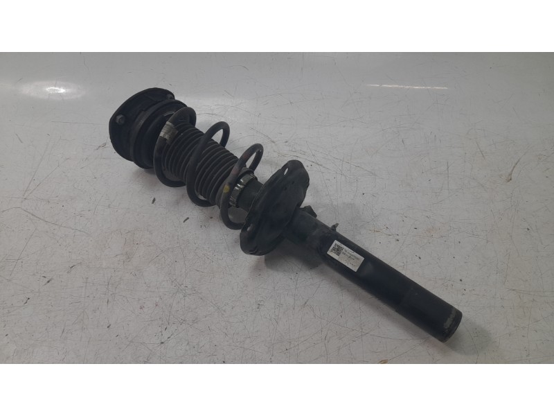 Recambio de amortiguador delantero derecho para seat leon st (5f8) 1.5 tgi referencia OEM IAM 5Q0413023JA  