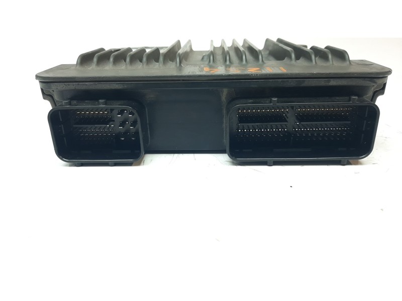 Recambio de centralita motor uce para toyota rav4 hybrid 4x2 advance referencia OEM IAM 2763001852  