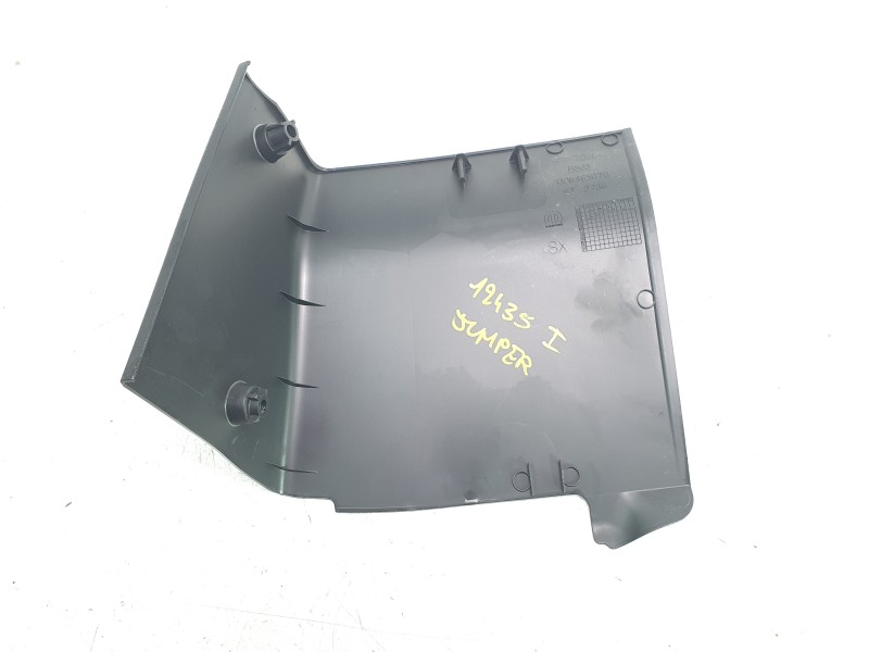Recambio de moldura para citroën jumper furgon 3.5 l3 h2 bluehdi 14 s&s 6v referencia OEM IAM 1306465070  