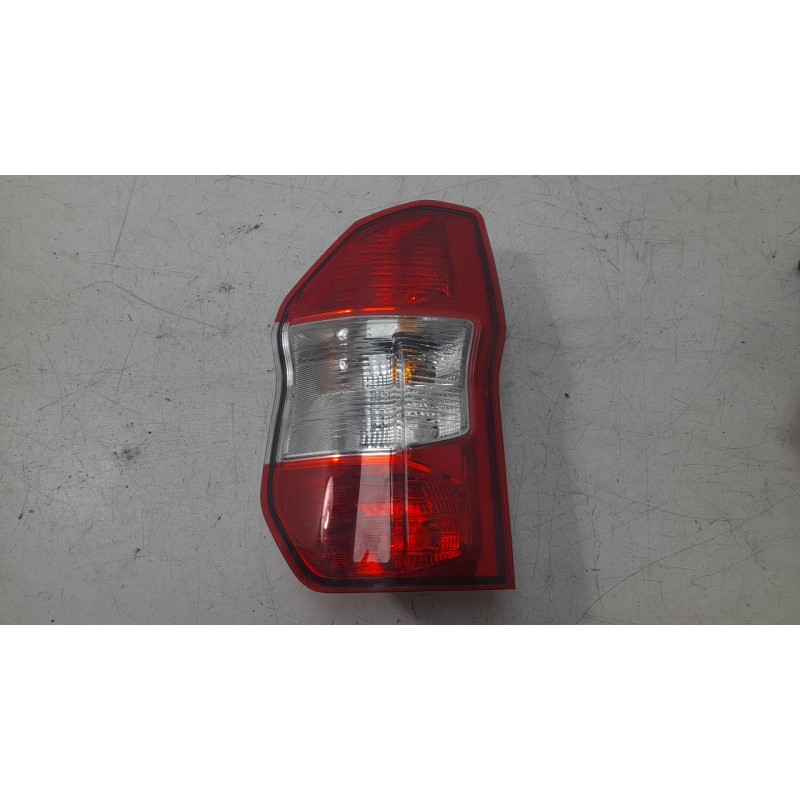 Recambio de piloto trasero derecho para ford transit courier b460 furgoneta/monovolumen 1.5 tdci referencia OEM IAM 2069551  FD6