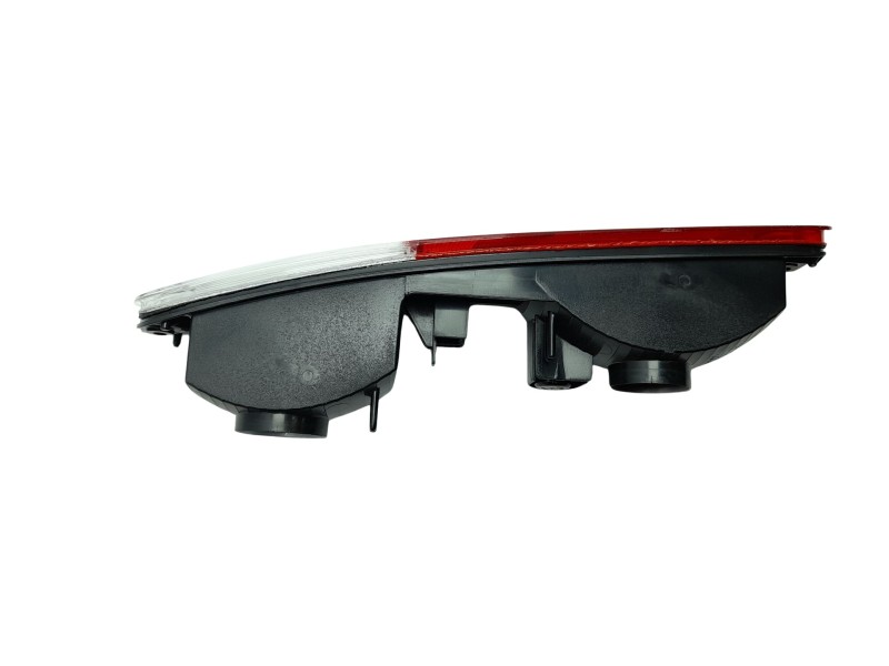 Recambio de piloto trasero izquierdo paragolpes para mitsubishi montero (v60/v70) referencia OEM IAM MN133775 108702757 10870275