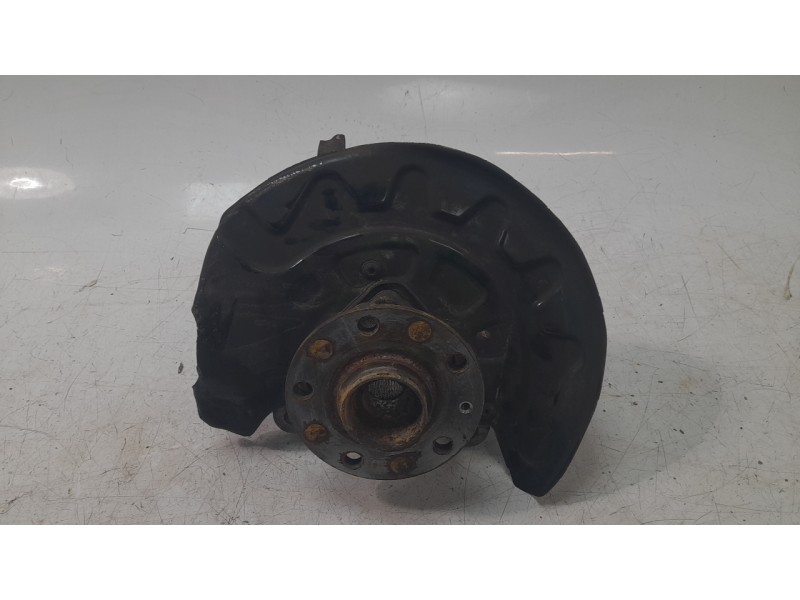 Recambio de mangueta delantera derecha para seat leon st (5f8) 1.5 tgi referencia OEM IAM 5Q0407256Q  