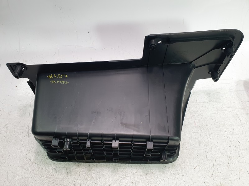 Recambio de moldura para citroën jumper furgon 3.5 l3 h2 bluehdi 14 s&s 6v referencia OEM IAM 1318243070  