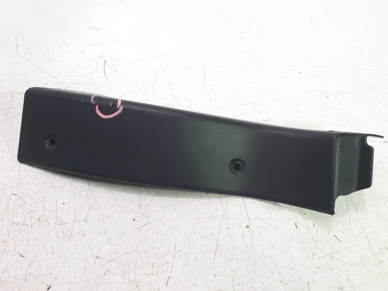 Recambio de moldura para citroën jumper furgon 3.5 l3 h2 bluehdi 14 s&s 6v referencia OEM IAM 1311459070  