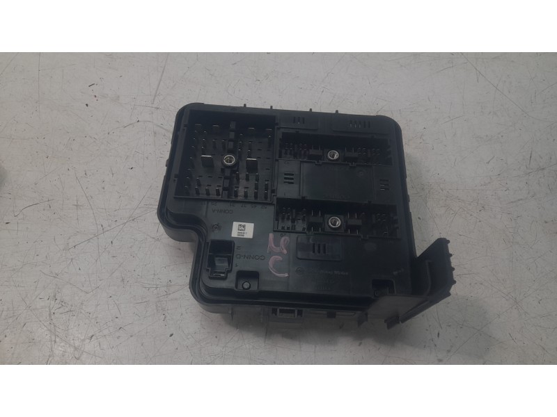 Recambio de caja reles / fusibles para ssangyong korando (c300) 1.5 referencia OEM IAM 8238037060  