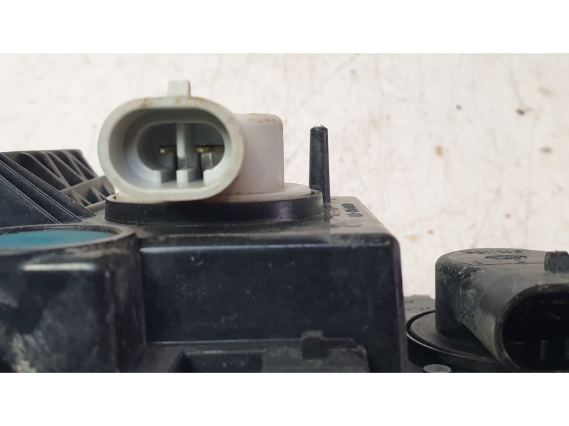 Recambio de piloto delantero izquierdo para jeep renegade suv (bu, b1, bv) 1.6 referencia OEM IAM 51953118  108903521/JE1004014