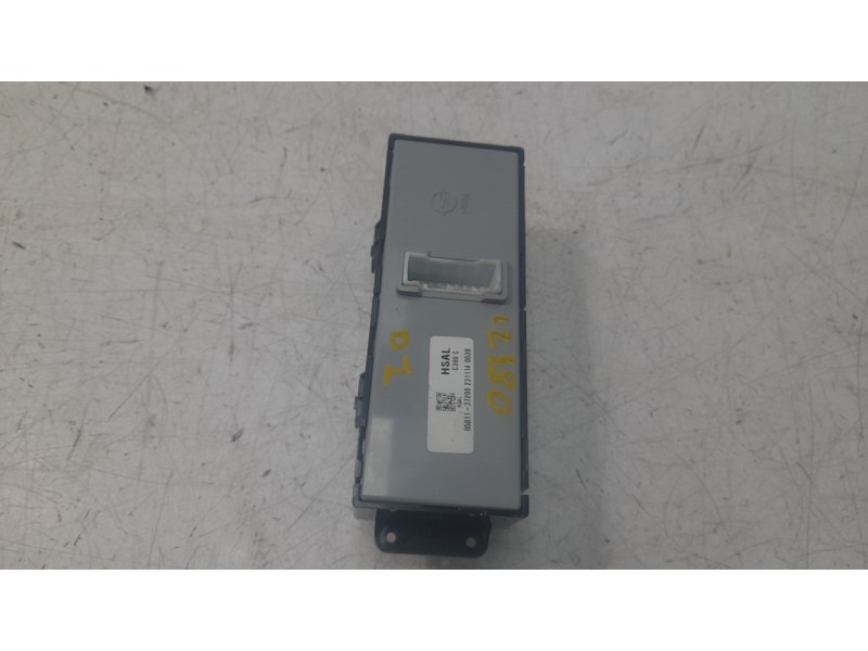 Recambio de mando elevalunas delantero izquierdo para ssangyong korando (c300) 1.5 referencia OEM IAM 8581137200  