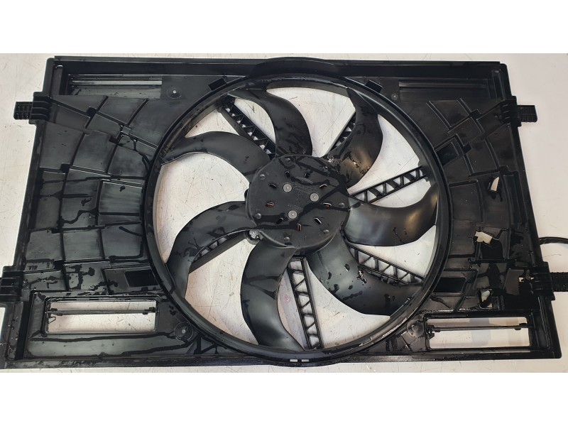 Recambio de electroventilador para volkswagen t-roc (a11, d11) 2.0 tdi referencia OEM IAM 5WA121203F  
