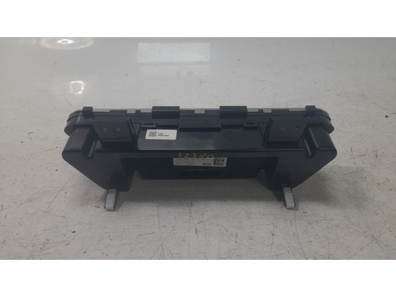 Recambio de mando climatizador para ssangyong korando (c300) 1.5 referencia OEM IAM 6970137020LAX  