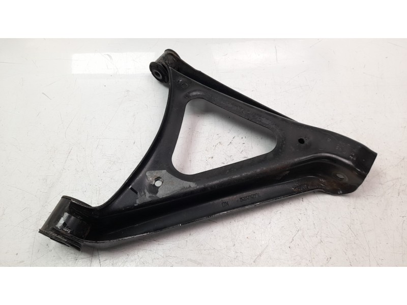 Recambio de brazo suspension inferior trasero derecho para porsche cayenne (typ 9pa) s referencia OEM IAM 7L0505352AA  